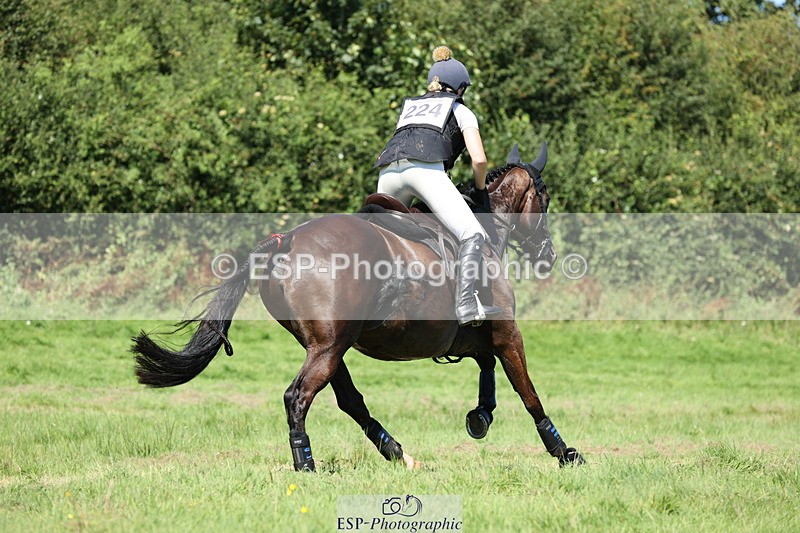 240811A-151053-05473 - 224-