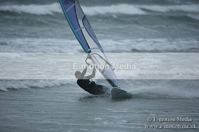 WS 150913-138 - Windsurfing