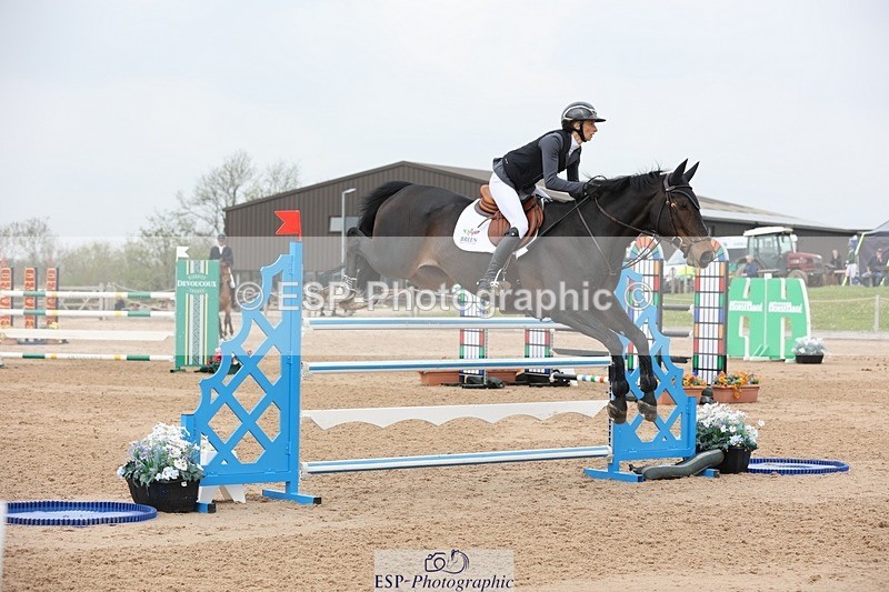 250424-120331-05199 - Cls 1 - 2 Star Small Tour