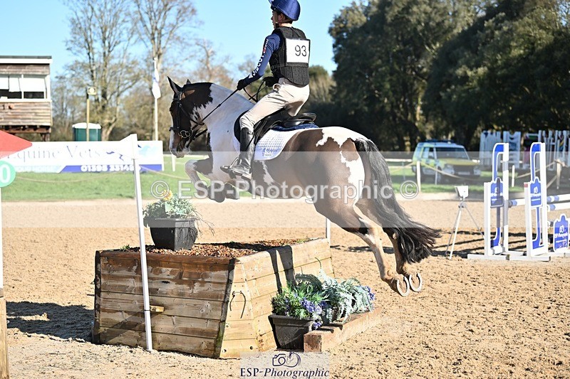 240303-101521-02804 - Cls 2 80-85cm Start to 11.00 CW