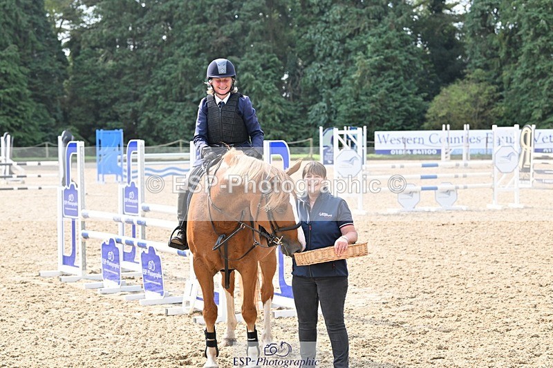 240818-101045-03627 - Cls 8B 90cm Open