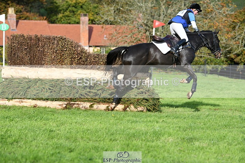 251024A-144451-13524 - C-221-Sam.Jennings