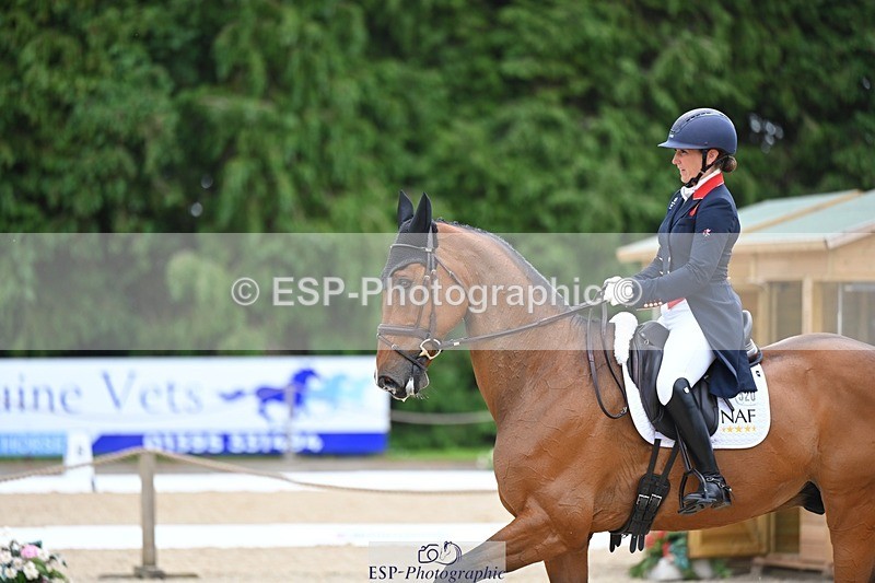 240524-113911-08957 - 520-LONDON_52-Laura_Collett