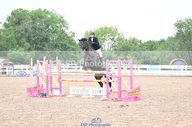 240907A-131705-02082 - Cls 10 Snr 1.15m Open