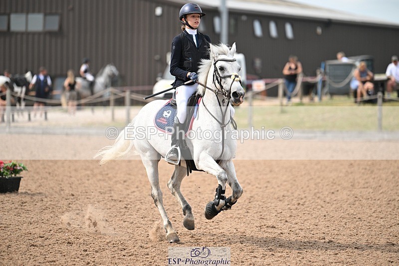 250629-163049-13026 - Cls 30 138cm HOYS Qualifier