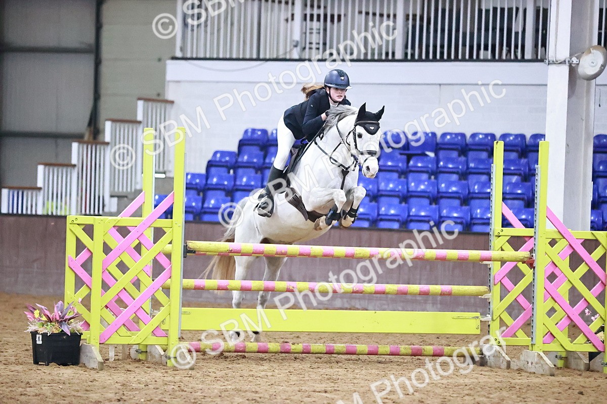 SBM_003107 - Class 13 - Blue Chip Pony Newcomers 1.00m