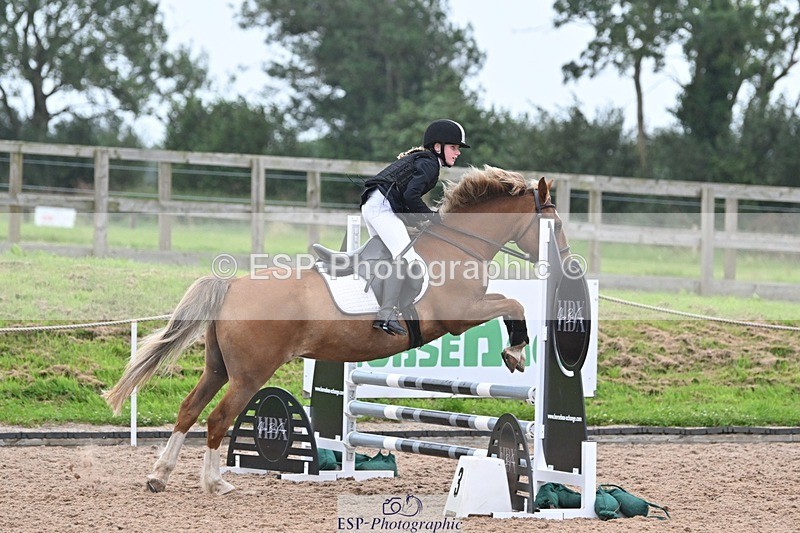 240813-185805-00813 - Classes 5 A&B & 6 80cm