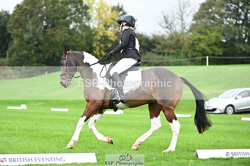 241024-095338-02888 - 404-Tamzin.Ferguson-SANTORINI