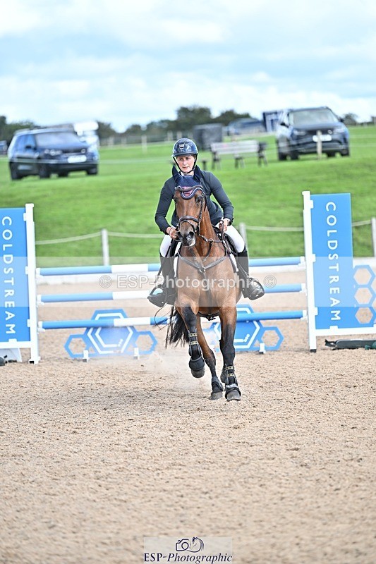 250924-122022-00226 - Cls 3 Snr 1.05m Open