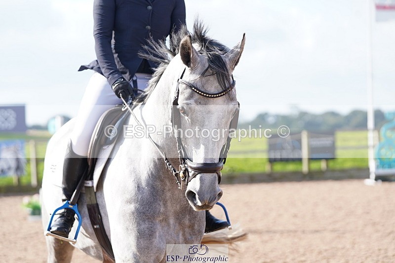 241005A-110304-04485 - SAT Cls 9 Snr Discovery &1m Open