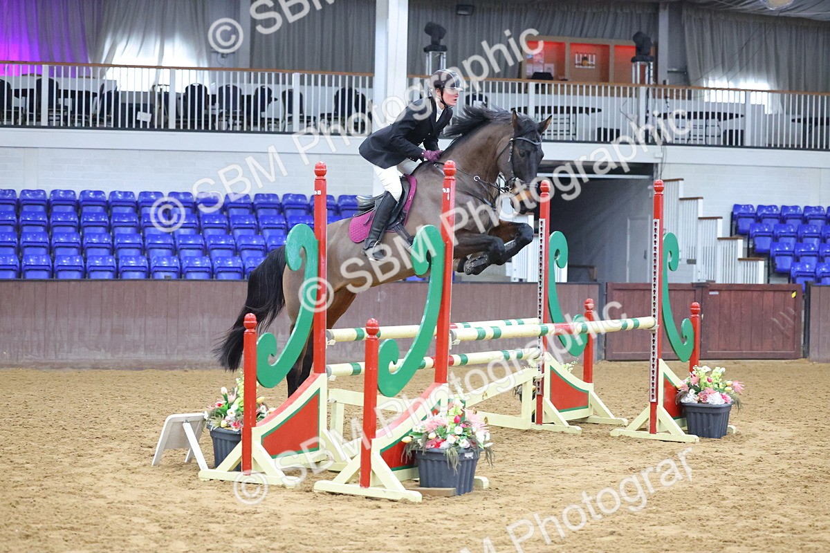 SBM_008357 - Class 21 - Nupafeed Supplements Senior Discovery/ 1m Open - First Round (1.00m)