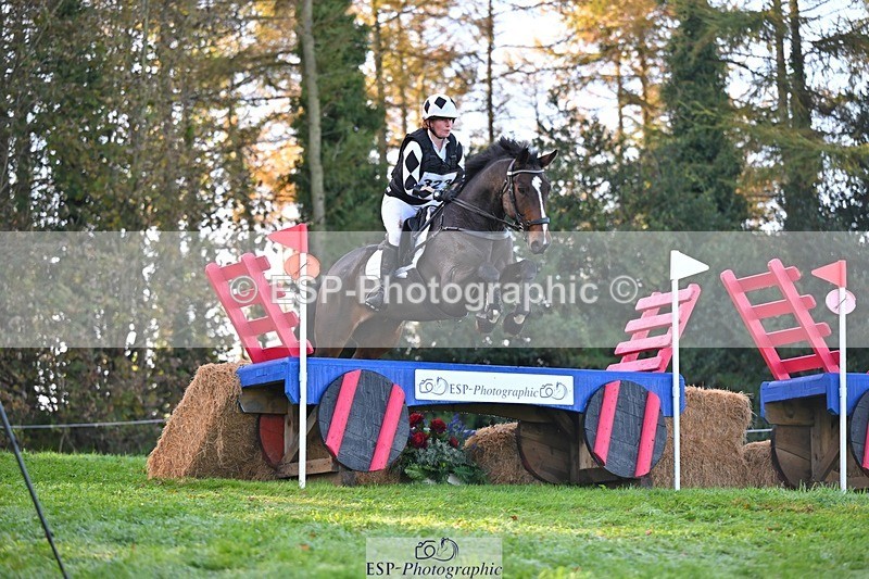 241026-101841-11147 - 323-Nicky.Blastland-FOUNDATIONS.HUSTLER