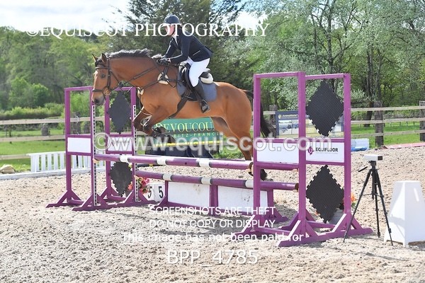 BPP_4785 - CLASS 14  SAT Senior British Novice/ 90cm Open