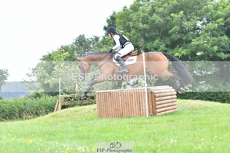 240803-121032-03488 - 073-Keara_Schmidt-CALLISTA_DIAMOND