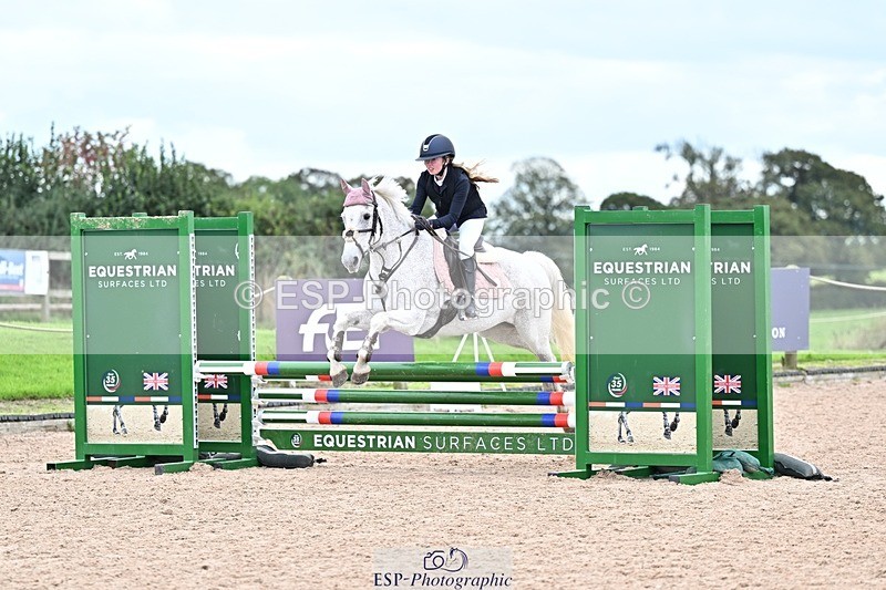 250921-145251-03956 - Cls 20 Pony 80cm Derby