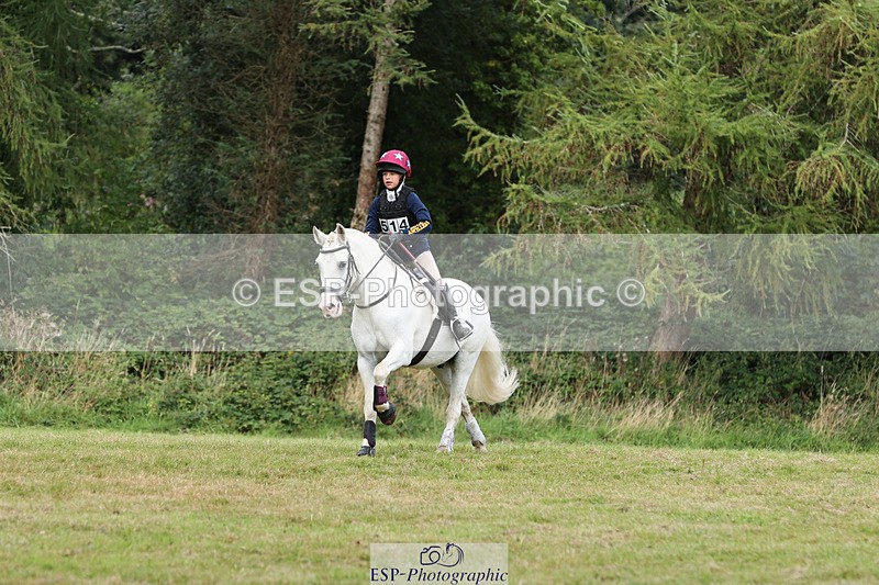 240825X-114744-32324 - 70cm XC 11.00 to 12.00