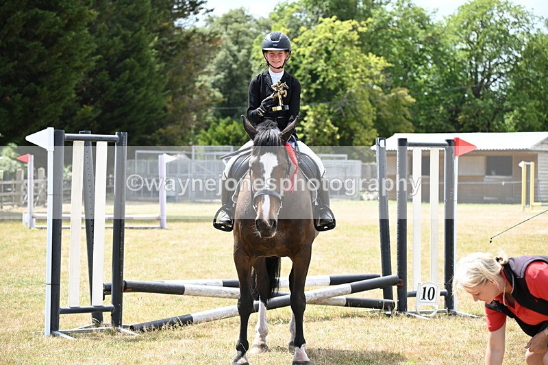 WJ6_5541 - Class 12 Minimus Jumping 45cm