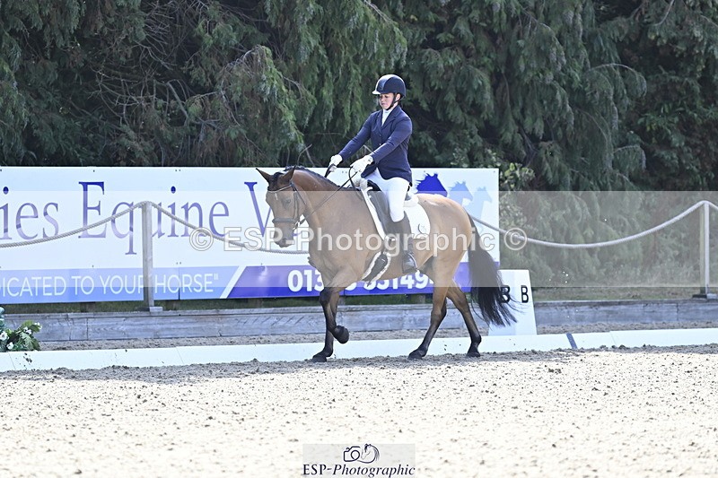 250810A-105432-04992 - 005-Katie.EdwardsBurnt.House.Lane.Wizby