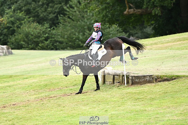 240825X-172922-37537 - 80cm XC 16.30 to 17.30