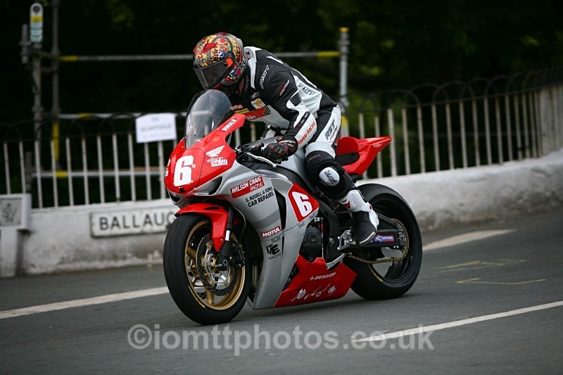  - Superstock Race