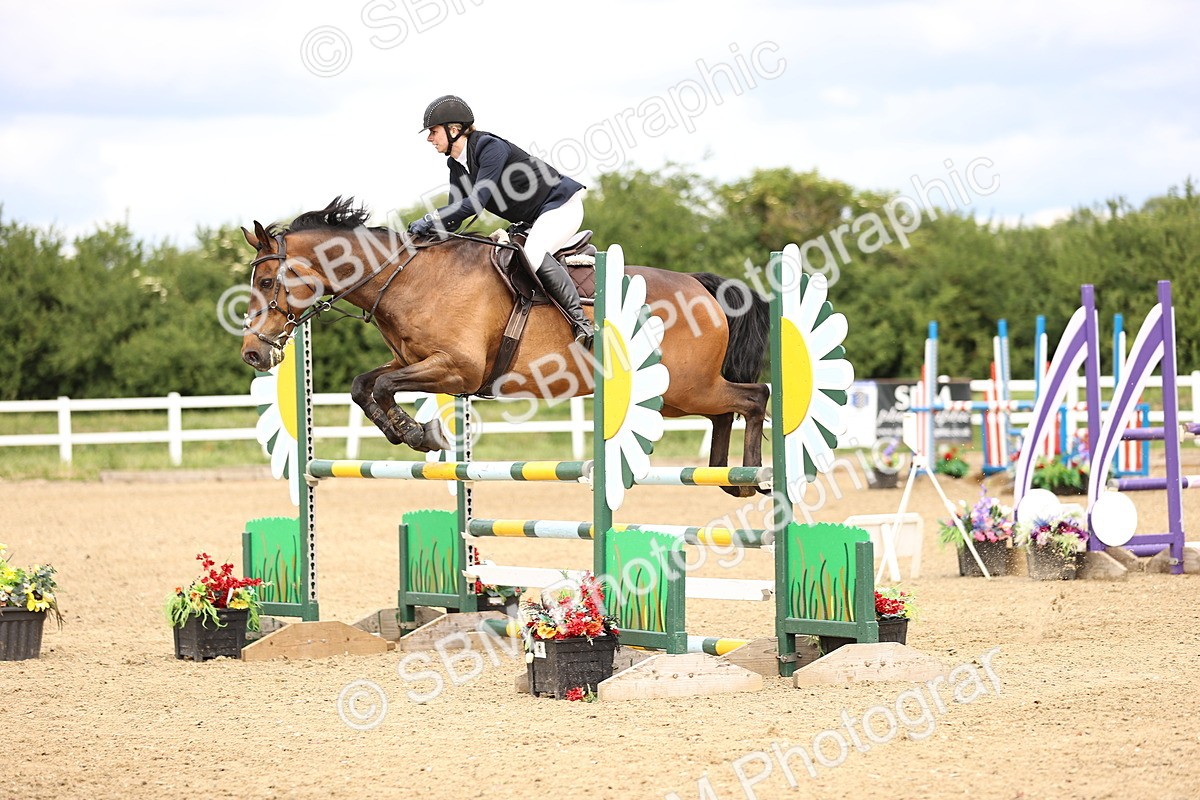 SBM_007262 - Class 18 - Senior 1.05m