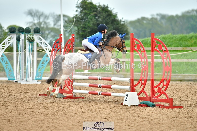 230513A-091245-00063 - Cls 11 Stepping Stones 128+138cm