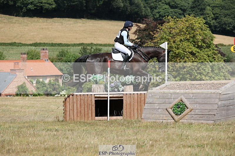 250802A-145024-05144 - D-158-Emilie.Kirkwood-EXCLUSIVE.ECLIPSE