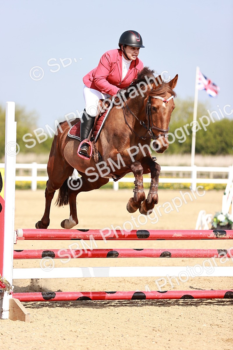  - Class 21 - Senior British Novice - 90cm