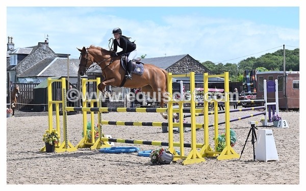 BPP_1058 - CLASS 4 FRI Newcomers/ 1.10m Open