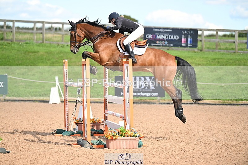 240913A-145050-04930 - Cls 17 National 1.30m Open