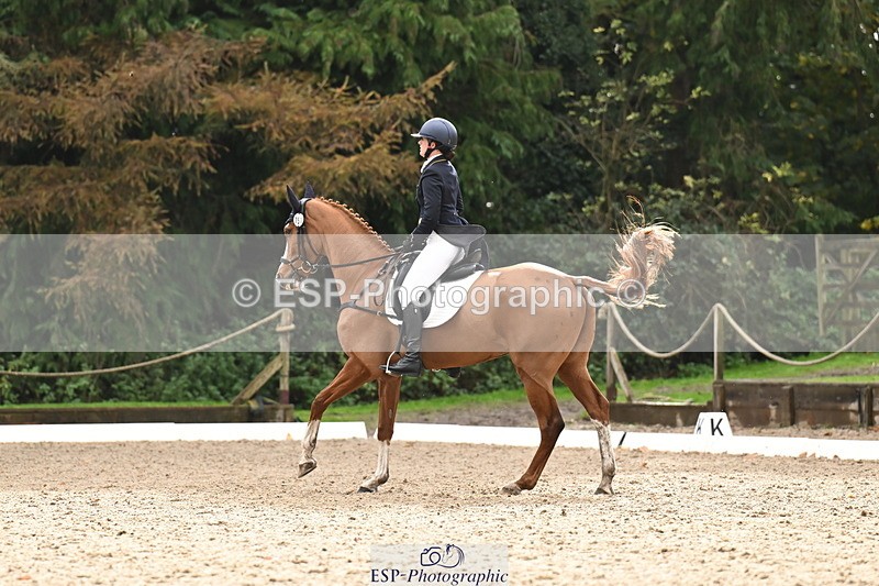 251023A-142734-05518 - B-151-Miranda.Staveley