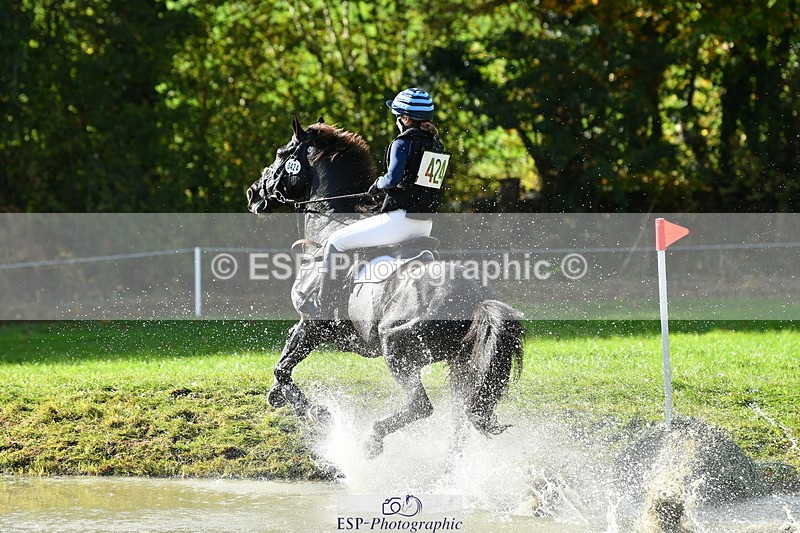 251025A-123258-19694 - F-424-Anastasia.Eaton