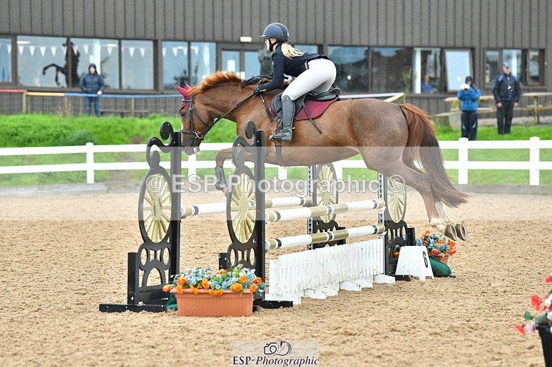 230813A-091953-11023 - Cls 39 A&B British Novice & 90cm Open