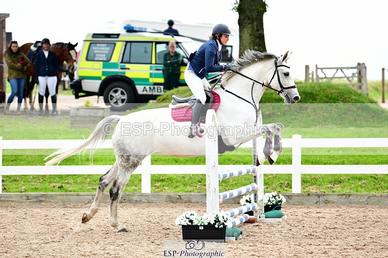 240526A-115756-07574 - Cls 31 85cm National Am Qualifier