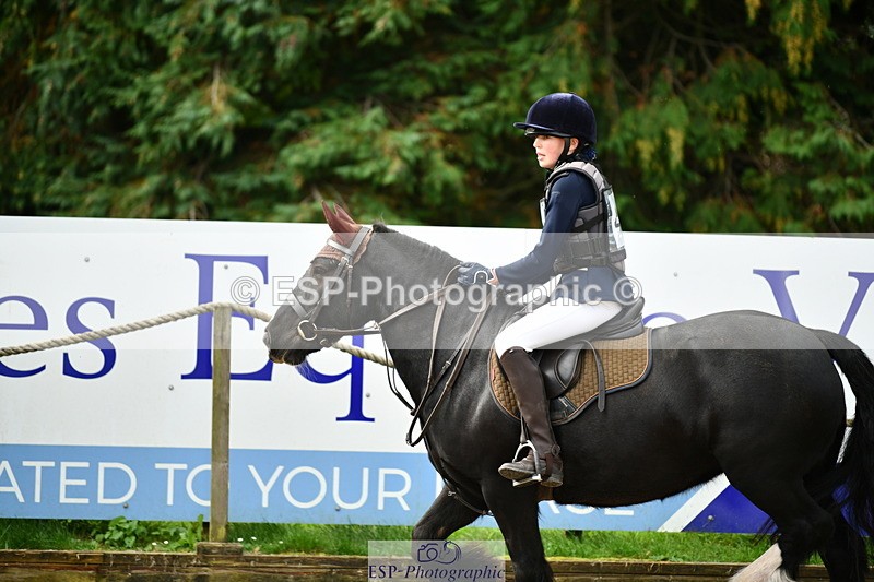 251004A-090843-00071 - Classes 1-2-3 40cm