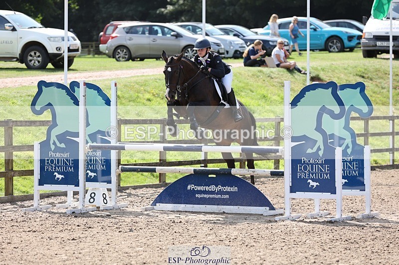 240803-153127-08924 - 269-Lauren_Dawson-BLAKNEYS_DAISY