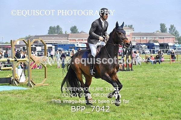 BPP_7042 - CLASS 3 RHS Fox Champ Qual (1.20m)