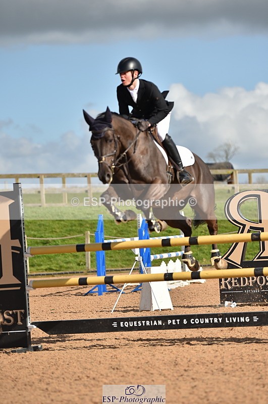 240306A-140622-01564 - Cls 4 Newcomers and 1.10m Open