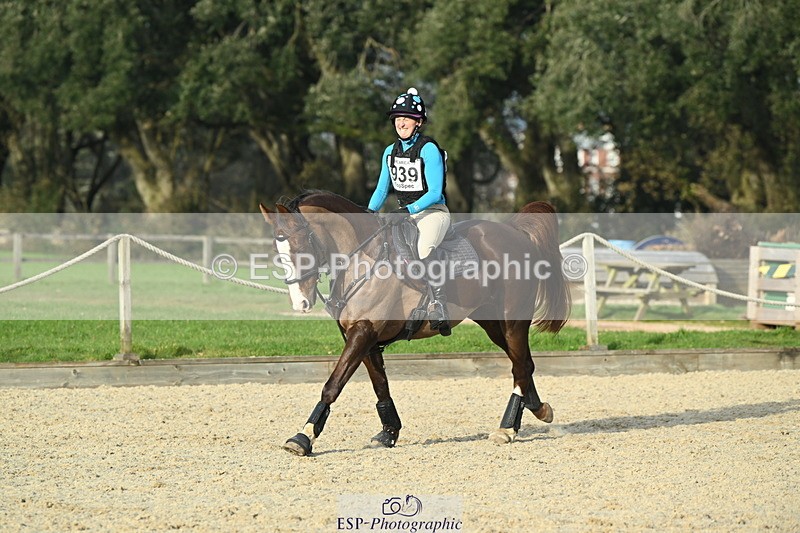 250309A-160457-02271 - Cls 03 90cm 15.05 to End