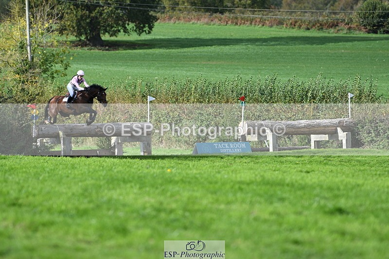 251024A-132712-12043 - B-149-Kate.Rowe