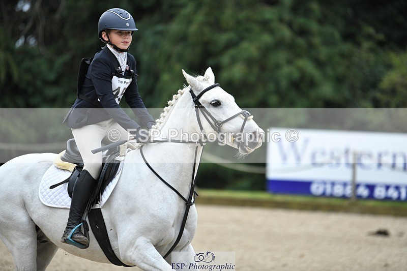 230827-104009-23191 - SJ 10 to 11.30 coursewalk