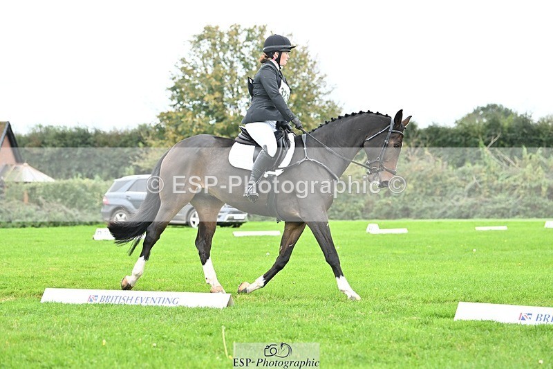 241024-121005-02645 - 323-Nicky.Blastland-FOUNDATIONS.HUSTLER