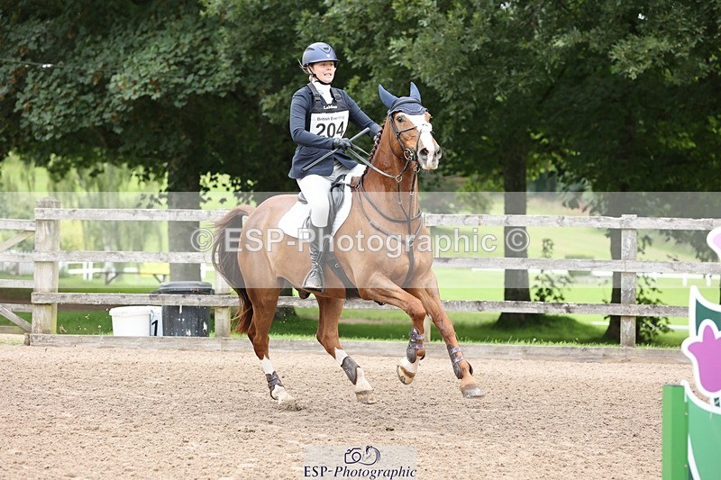 240803-123631-05038 - 204-Ella_Lawton-Smith-LOWHILL_FIER_AMBASSADOR