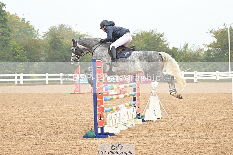 240925A-131957-00827 - Cls 4 Newcomers and 1.10m Open