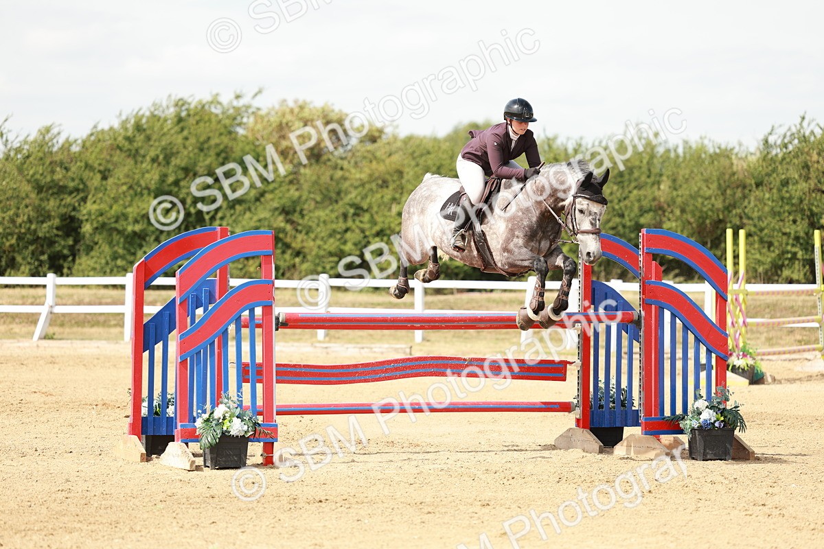 SBM_008087 - Class 4 - Senior Foxhunter - 1.20m Open