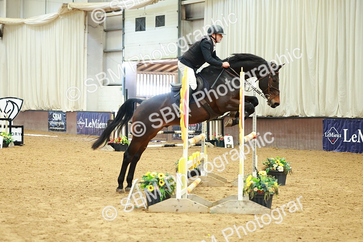 SBM_006292 - Class 17 - Senior Discovery - 1.00m