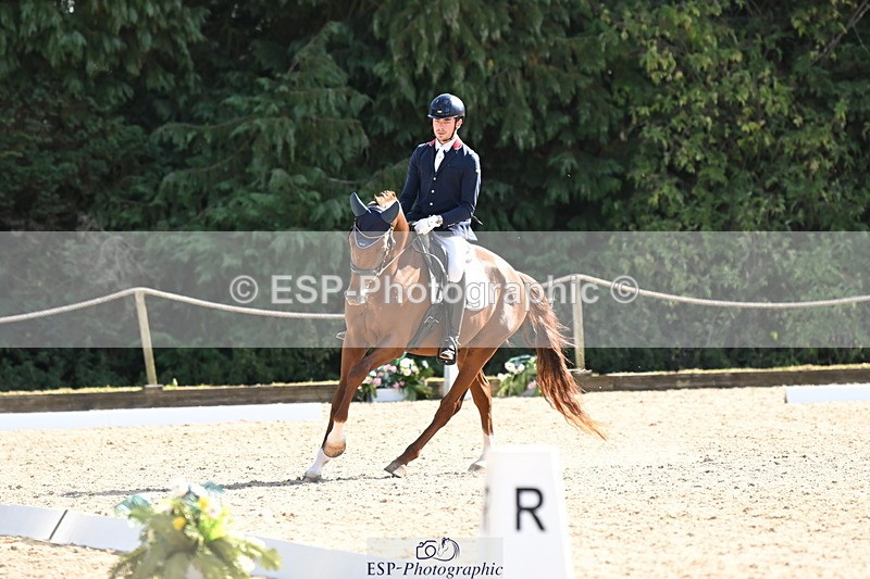 250808A-164220-02154 - 153-Angus.Corrie-DeaneVeyron.II