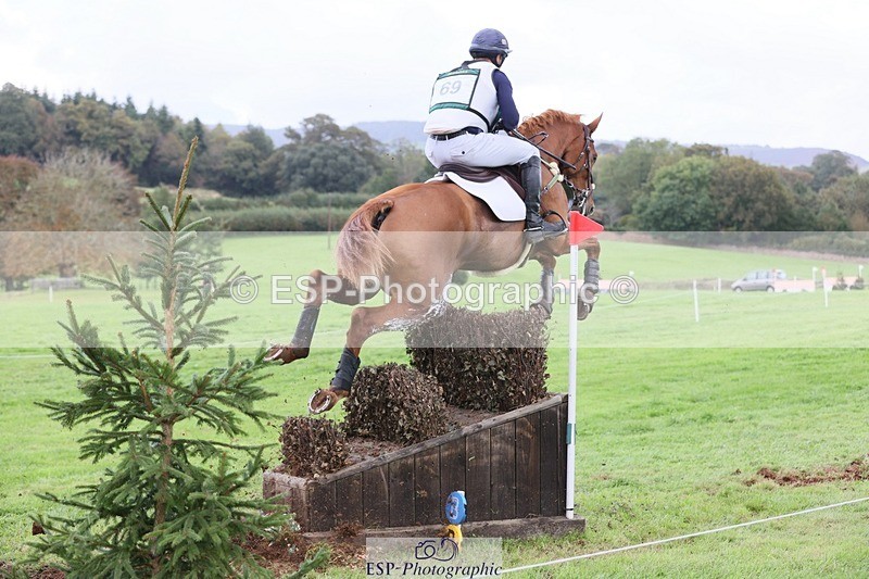 231020-125823-08825 - 069-LUSUELA-Will.Furlong-XC