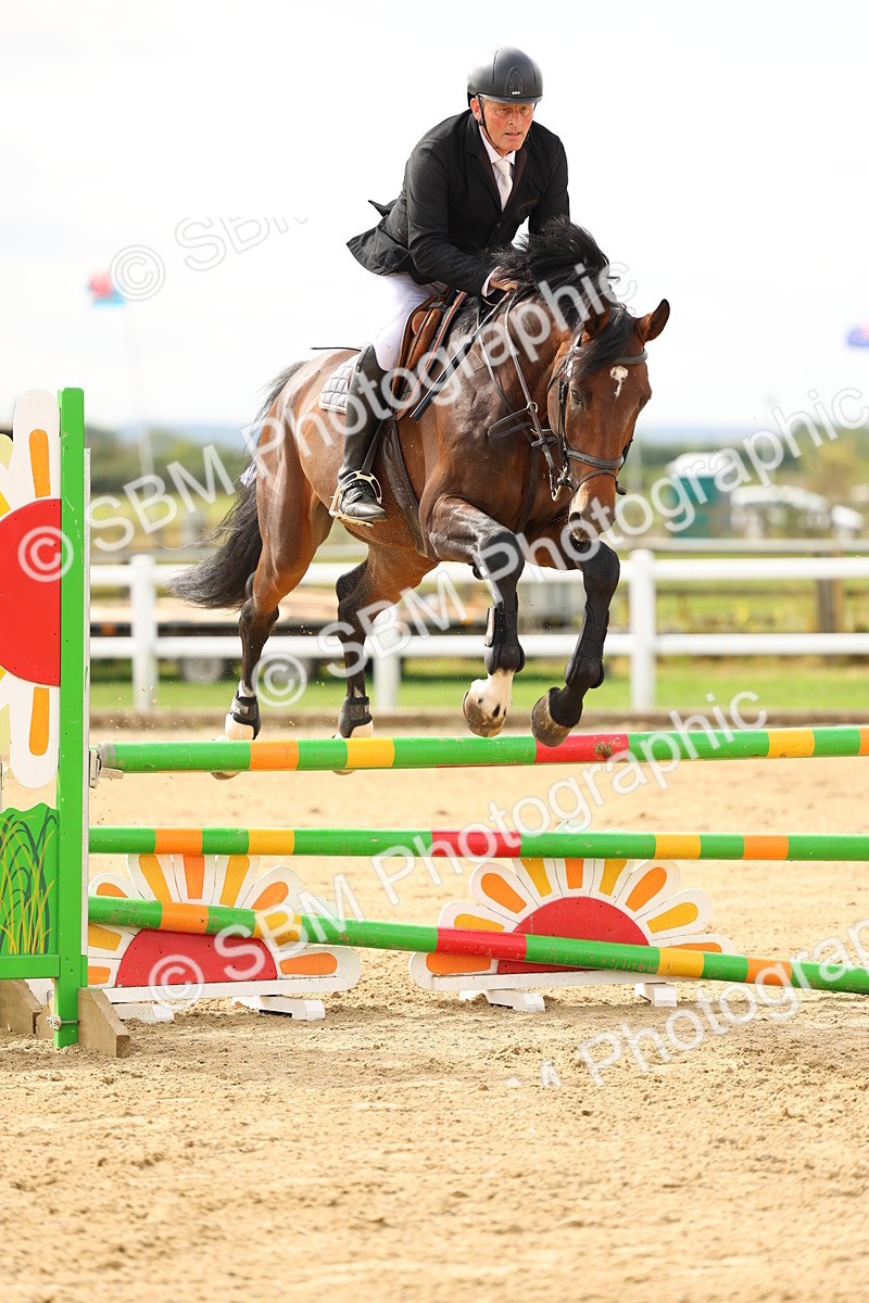 SBM_009066 - Class 1 - Senior British Novice - 90cm Open