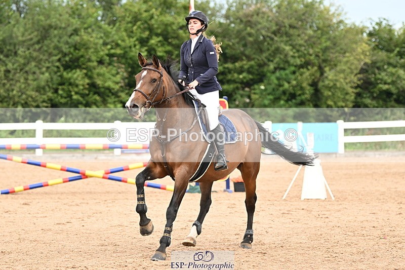 240802A-084619-03230 - Cls 21 A&B Brit Nov & 90cm Open